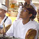 Gunung Sari,Pura Agung (Odalan)